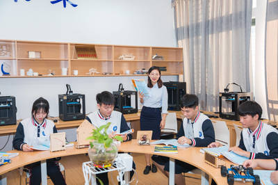 打造深圳人家门口的名校，铸造优质民办教育样本 教育智能化的实践与探索
